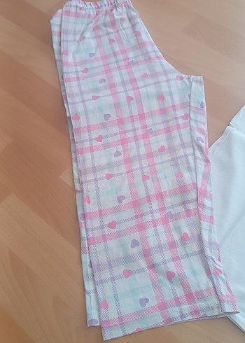 10 Yaş Beden Kız Çocuk Beyaz Baskılı Kısa Kollu Pijama Takımı