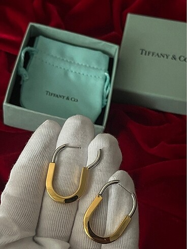 Beden Tiffany&Co Kilit Küpe
