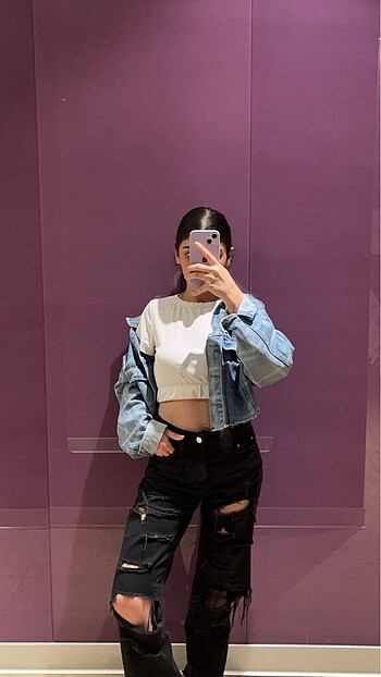 Siyah yırtık jean