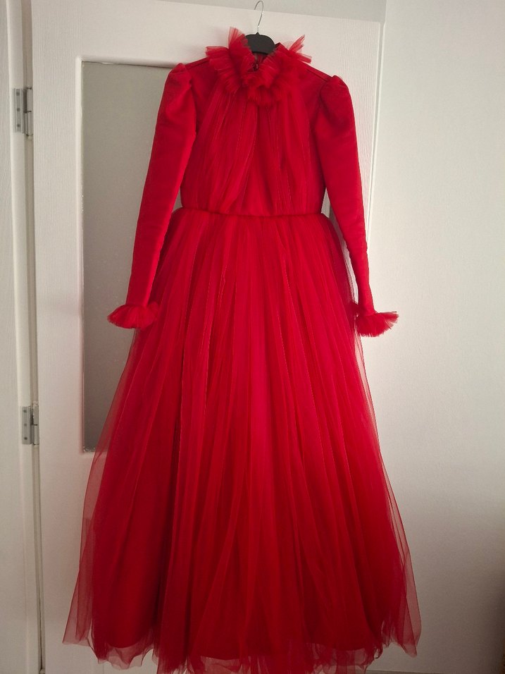 Uzun Kırmızı Drapeli Kadın Abiye - Görsel 2