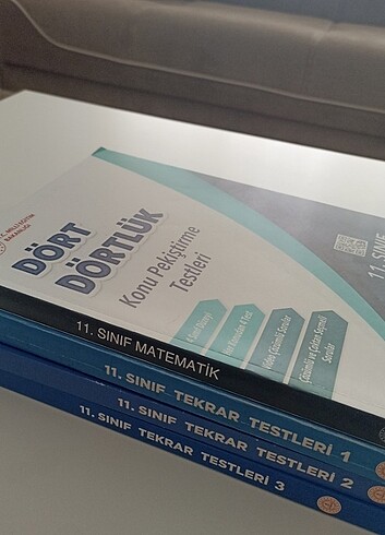 11 sınıf tekrar testleri + 1 tane 11 sınıf matematik dört dörtlü