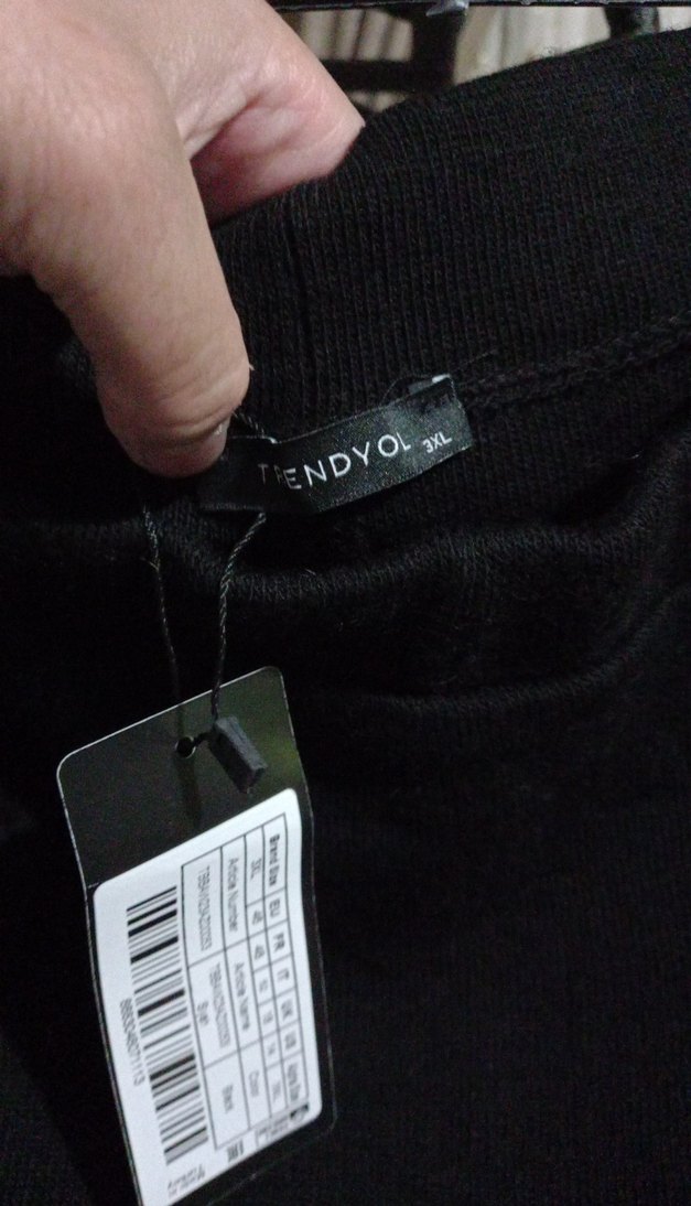 siyah şort etek az kullanılmış - Görsel 3