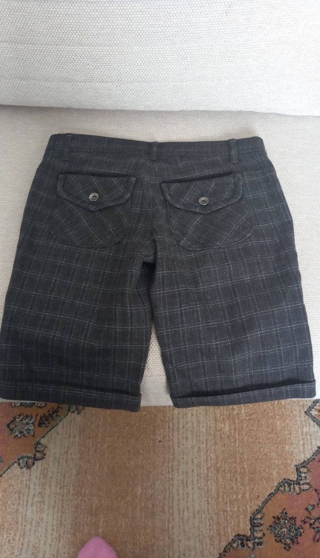 Kadın Gri Regular Fit Bermuda Şort - Görsel 3