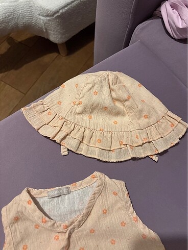 3 Ay Beden Kız bebek Çıtçıtlı zıbın ve şapkası