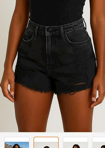 Trendyol & Milla Siyah Kemerli Midi Denim Şort