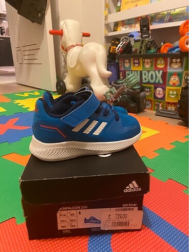 Adidas Adidas erkek çocuk 25.5 numara spor ayakkabı