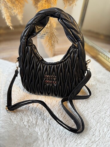 Miu Miu ithal