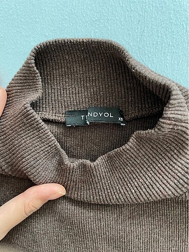 Trendyol & Milla Trendyol Milla crop