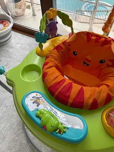 Fisher Price Hoppala yağmur ormanı