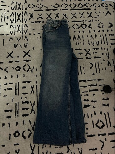 Bershka Baggy Jean