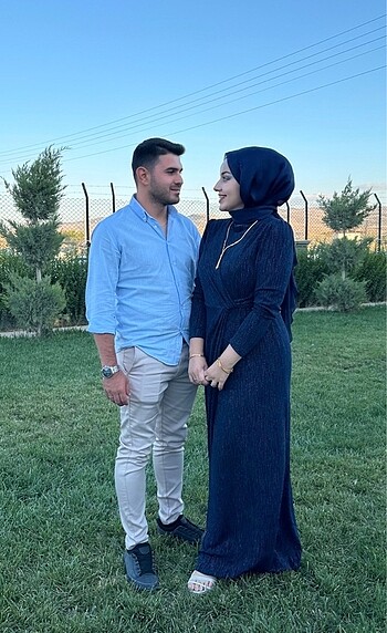 44 Beden lacivert Renk Lacivert abiye