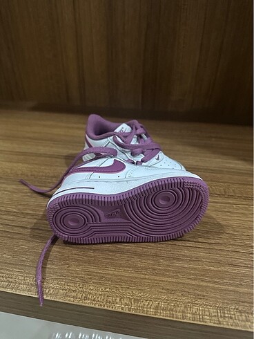 21 Beden Orijinal Nike bebek ayakkabısı