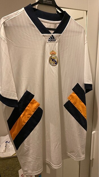 Real Madrid retro forma