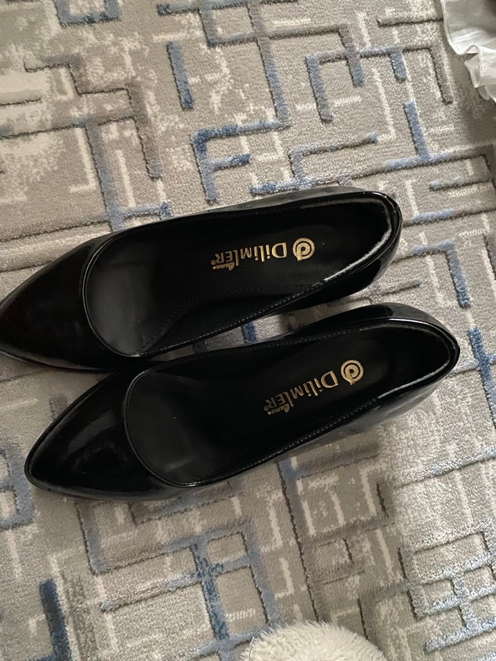 Klasik Siyah Kroko Desenli Kadın Topuklu Ayakkabı - Görsel 4