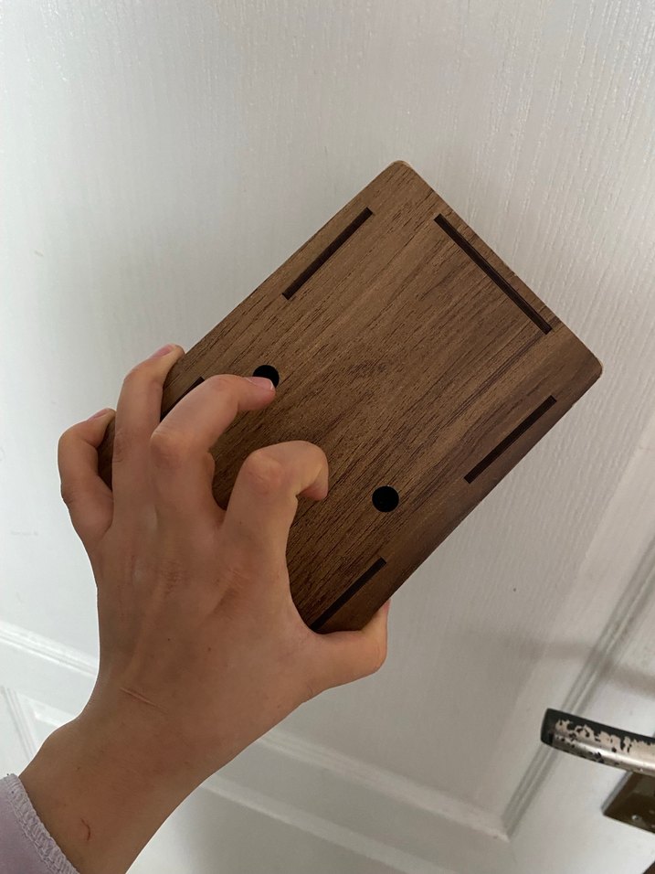 Kelebek Desenli Kahverengi Kalimba - Görsel 2