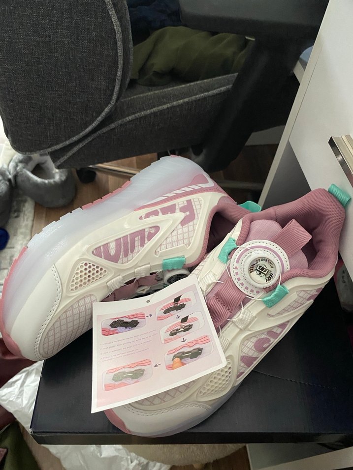 Pembe Baskılı Yüksek Topuklu Spor Ayakkabı - Görsel 3