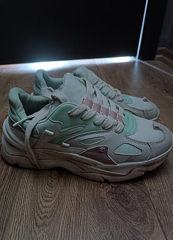 38 Beden BERSHKA