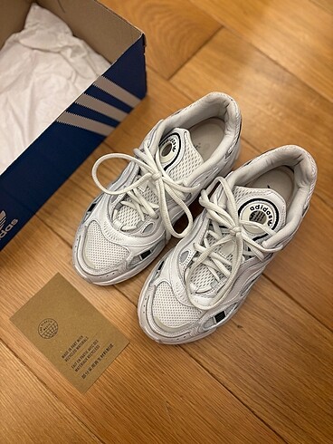 38 Beden Adidas Astir beyaz kadın sneaker