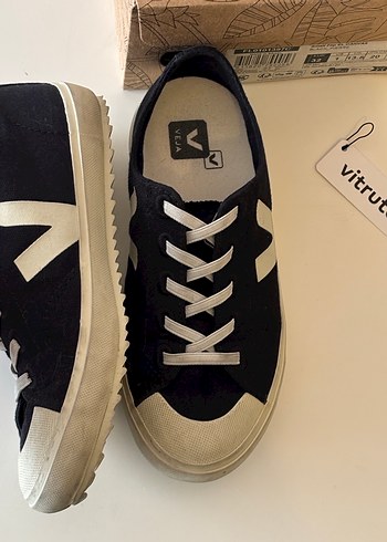 Veja Kız Çocuk Kanvas Spor Ayakkabı - 32 - Görsel 3