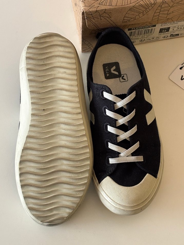 Veja Kız Çocuk Kanvas Spor Ayakkabı - 32 - Görsel 4