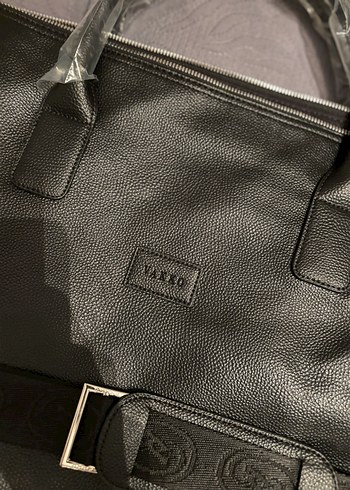 Vakko Siyah Deri Seyahat Çantası - Görsel 2