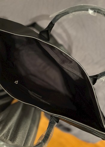 Vakko Siyah Deri Seyahat Çantası - Görsel 5