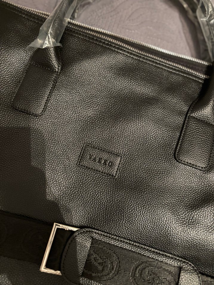 Vakko Siyah Deri Seyahat Çantası - Görsel 2