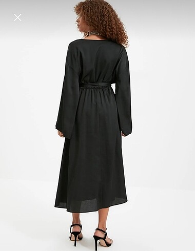 Saten kumaş siyah kuşaklı abiye - Görsel 3