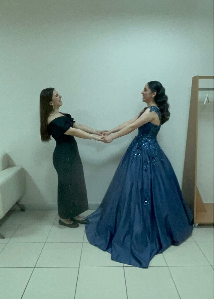 Siyah incili balık model abiye - Görsel 3