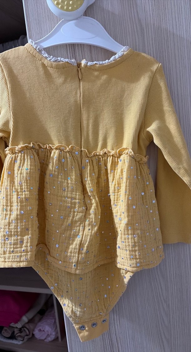 Sarı Nakışlı Kız Çocuk Uzun Kollu Elbise - Görsel 2