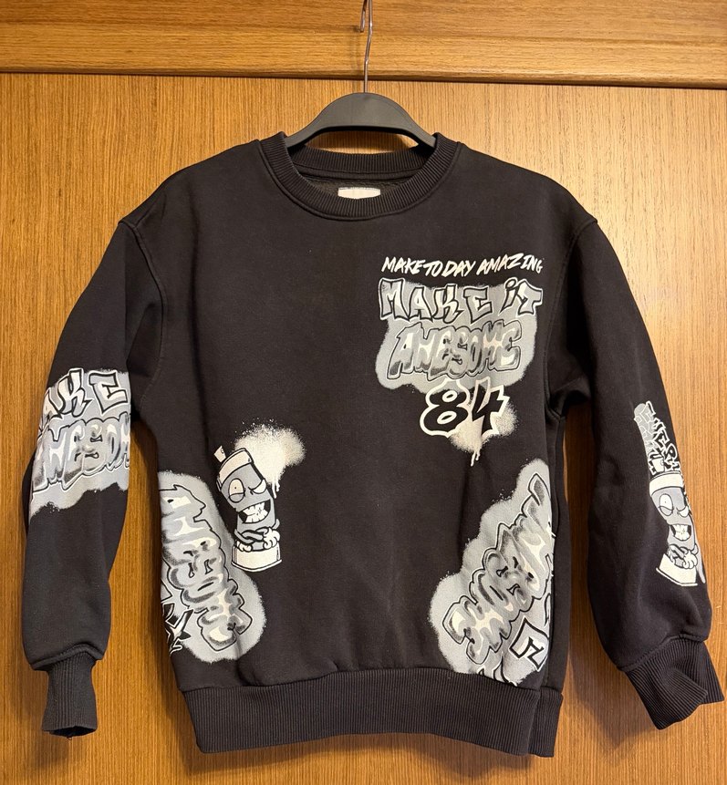 Siyah Baskılı Kapüşonsuz  takım - Görsel 2