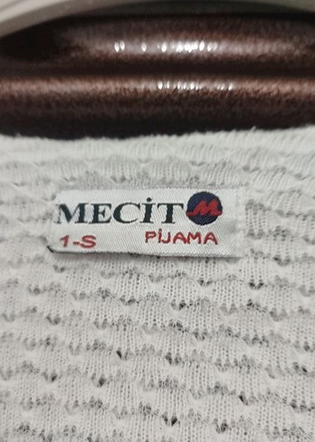 Uzun Kollu Beyaz Kadın Sabahlık - Görsel 3