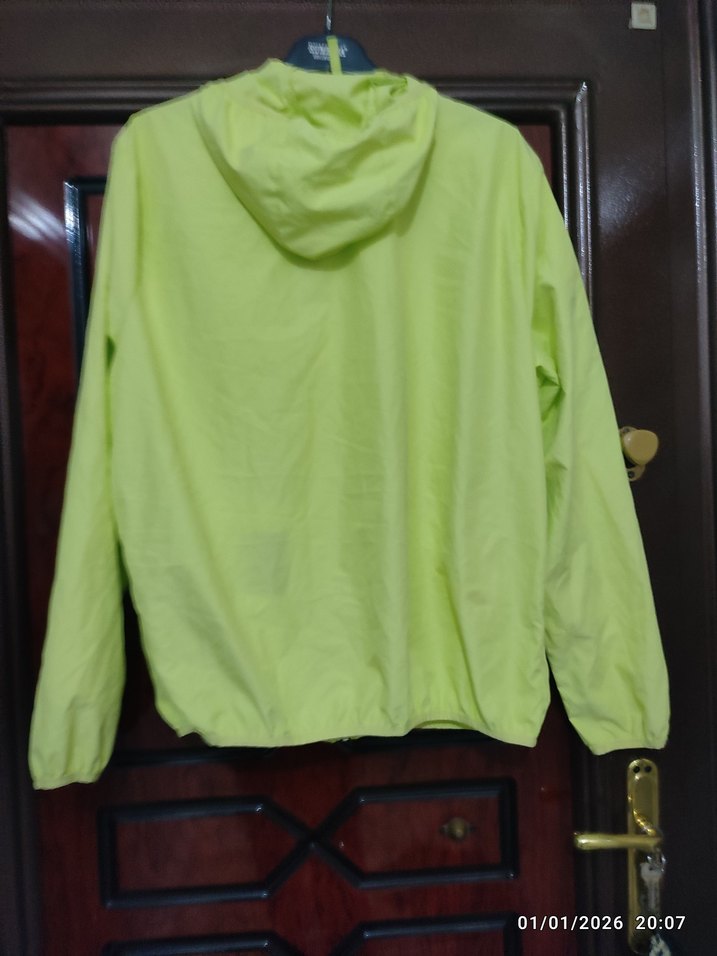 Rüzgar gecirmeyen koşu montu - Görsel 2