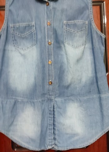 Düğmeli Kolsuz Mavi Denim Gömlek - Görsel 2