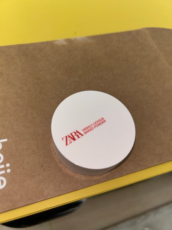 Işıltılı Bej Allık - Görsel 3