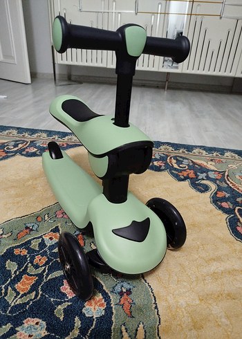 Yeşil Çocuk Scooter'ı