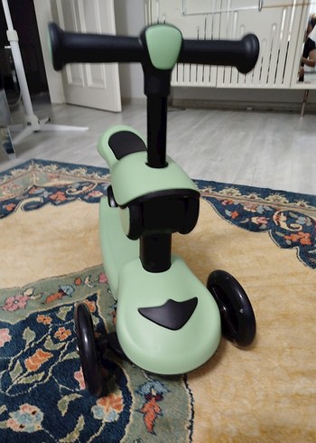 Diğer Yeşil Çocuk Scooter'ı