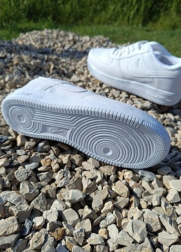 42 Beden beyaz Renk Nike Air Force 1