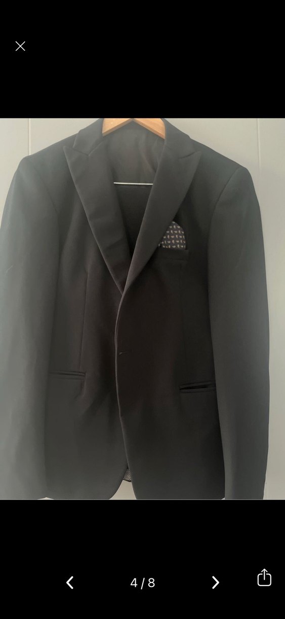 Düğmeli Siyah Erkek Takım Elbise - Görsel 3