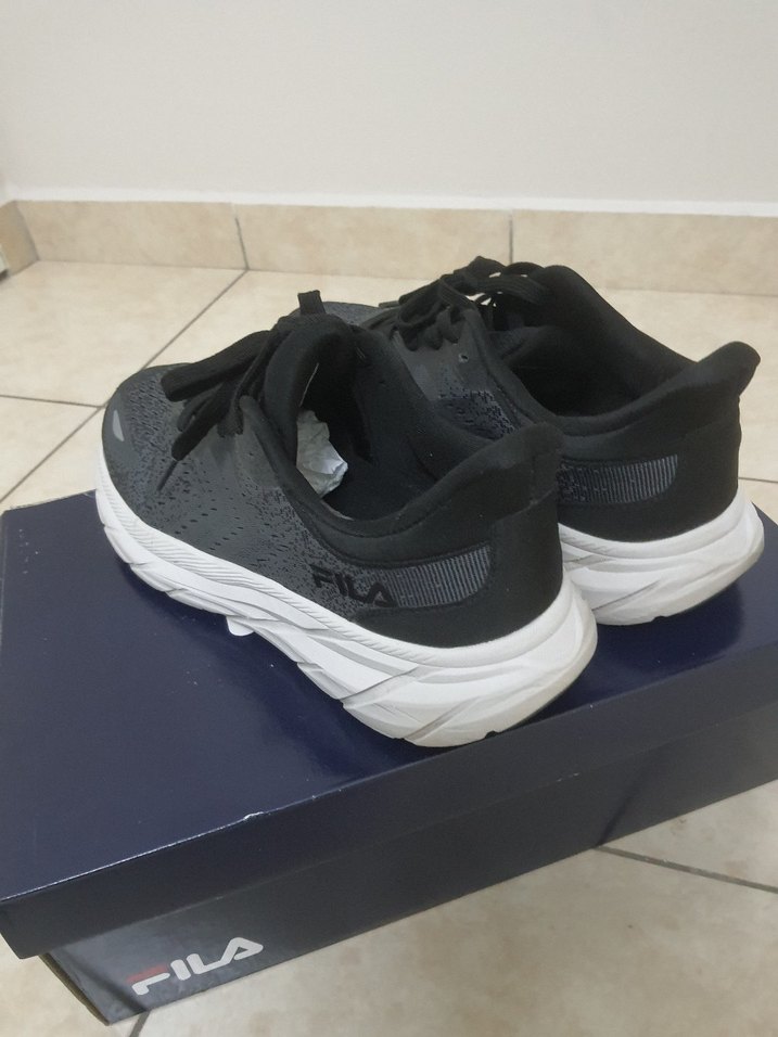Fila spor ayakkabı. SON FİYAT. - Görsel 2