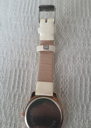 Beyaz Kemerli Kadın Kol Saati - Görsel 4