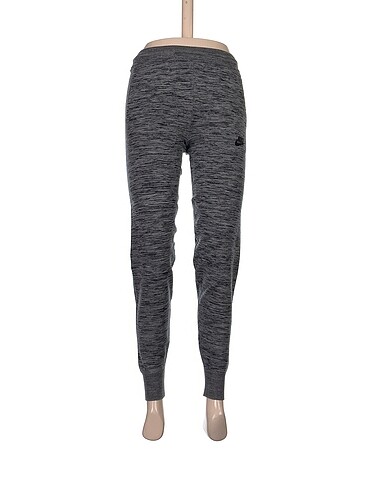 Nike Eşofman Altı %70 İndirimli.