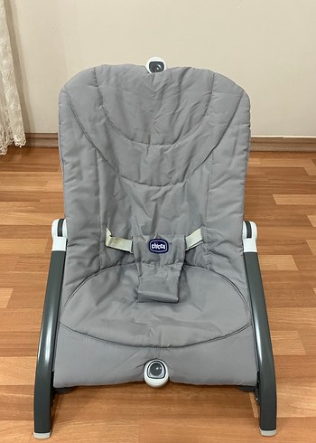 Gri Chicco Bebek ana kucağı