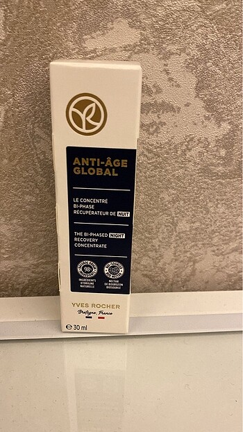 Anti age global çift fazlı gece serumu