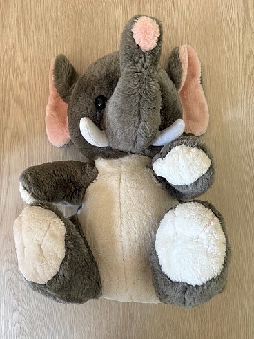 Peluş fil