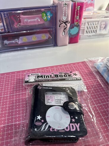Minik binder