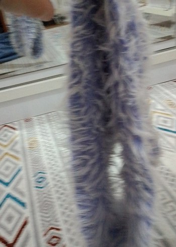 mor lila kürklü atkı - Görsel 2