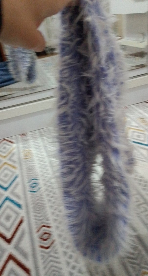 mor lila kürklü atkı - Görsel 2