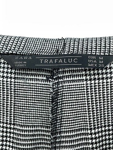 m Beden çeşitli Renk Zara Bermuda / Kapri %70 İndirimli.