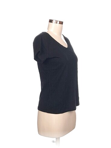 LC Waikiki LC Waikiki T-shirt %70 İndirimli.